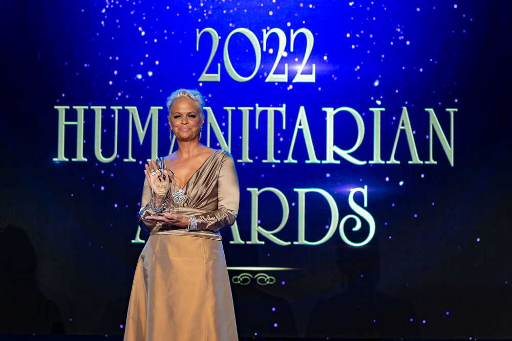 Lady JB Owen, CEO & Founder of Ignite Humanity, Receives the Ignite Humanitarian Award at the 2022 Be Great! Humanitarian Awards in Anaheim, California